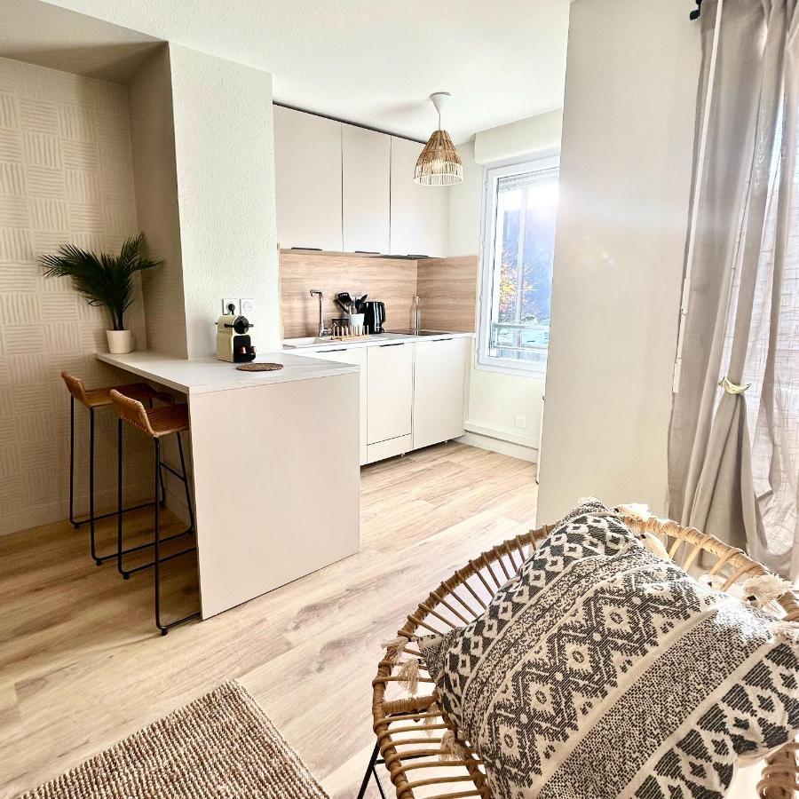 Apartament Modern 1 Bdr + Balcony + Free Parking + Ac + Pool L'Isle-d'Abeau Zewnętrze zdjęcie