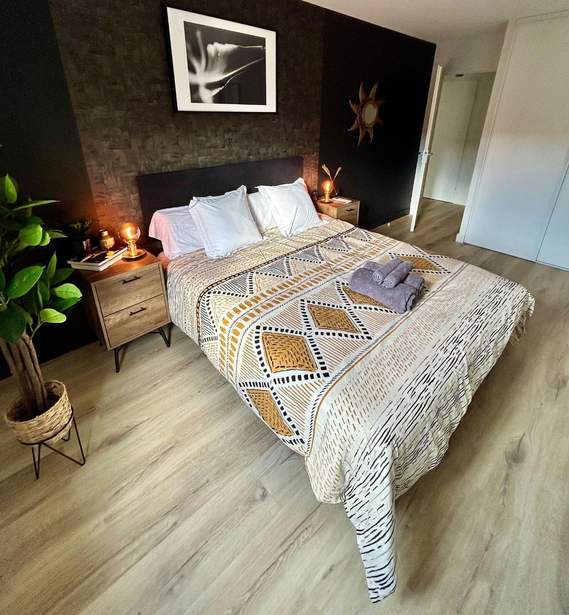 Apartament Modern 1 Bdr + Balcony + Free Parking + Ac + Pool L'Isle-d'Abeau Zewnętrze zdjęcie