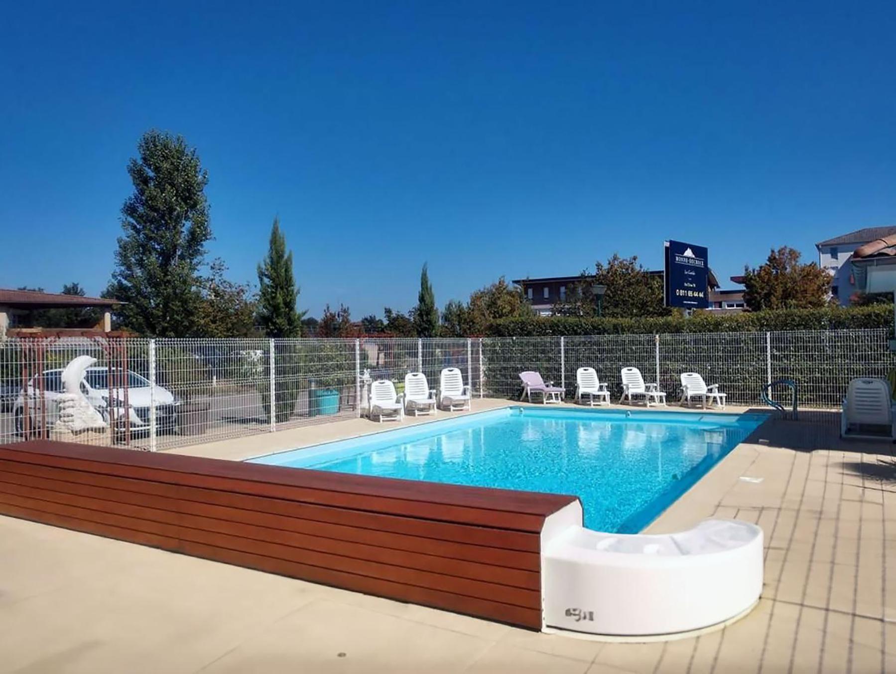 Apartament Modern 1 Bdr + Balcony + Free Parking + Ac + Pool L'Isle-d'Abeau Zewnętrze zdjęcie