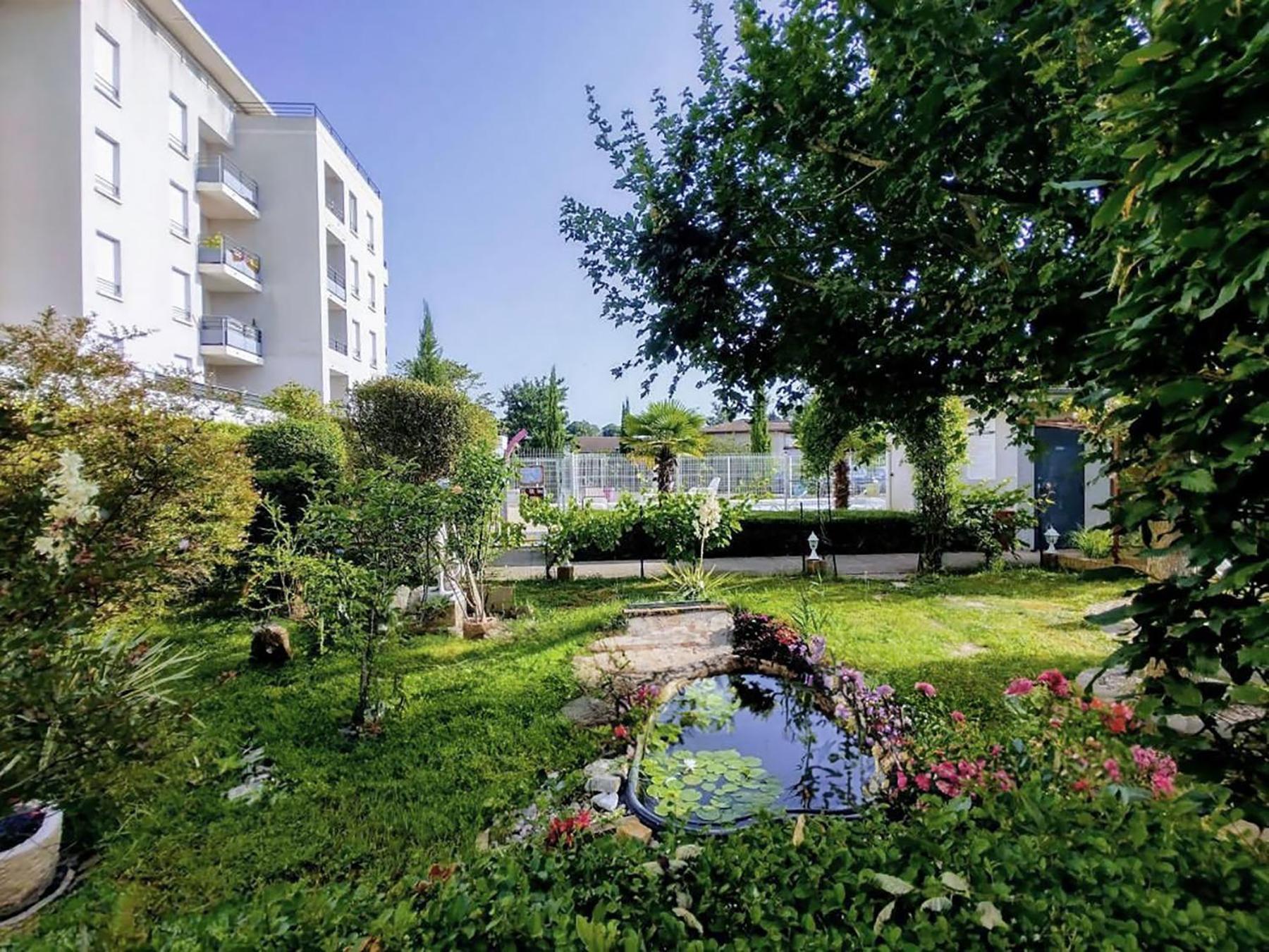Apartament Modern 1 Bdr + Balcony + Free Parking + Ac + Pool L'Isle-d'Abeau Zewnętrze zdjęcie